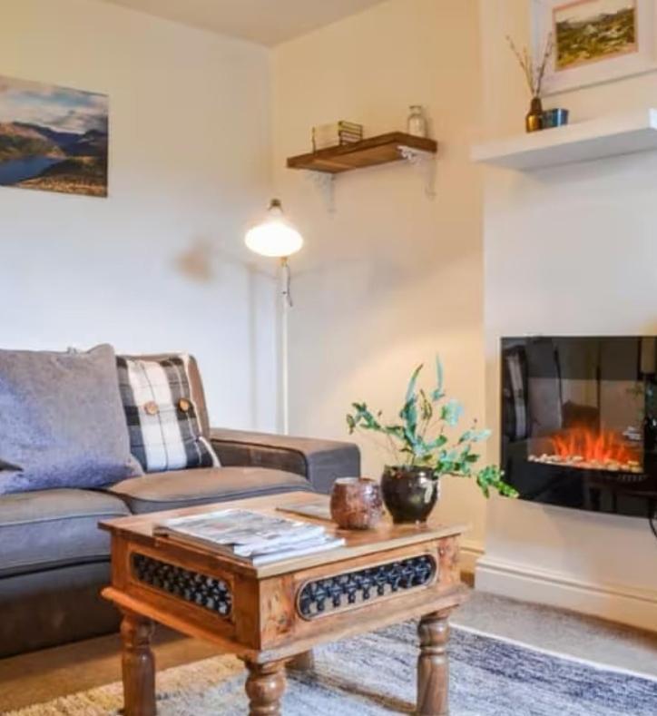 Roses - Near Scafell Comfy Modern Idyllic *